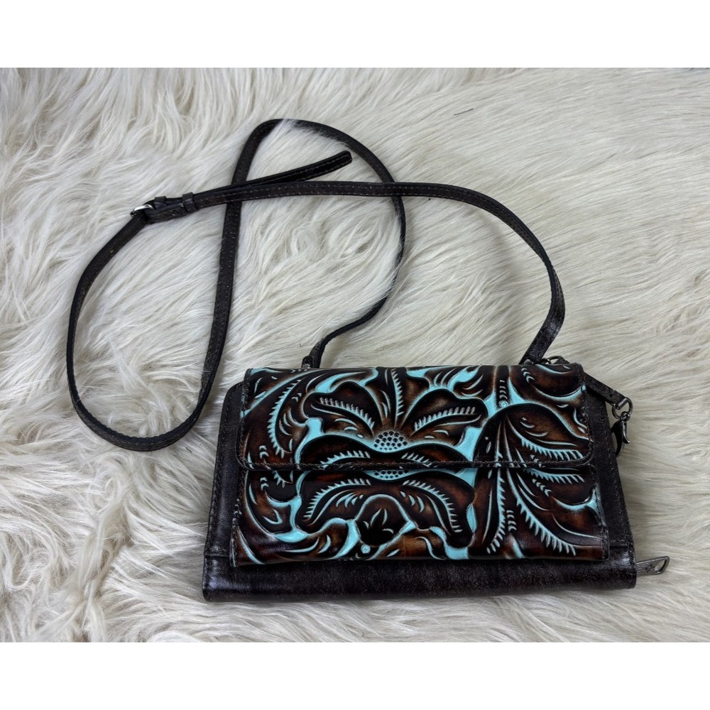 Patricia Nash Valentia Crossbody Wallet Tooled Turquoise Leather Western Floral